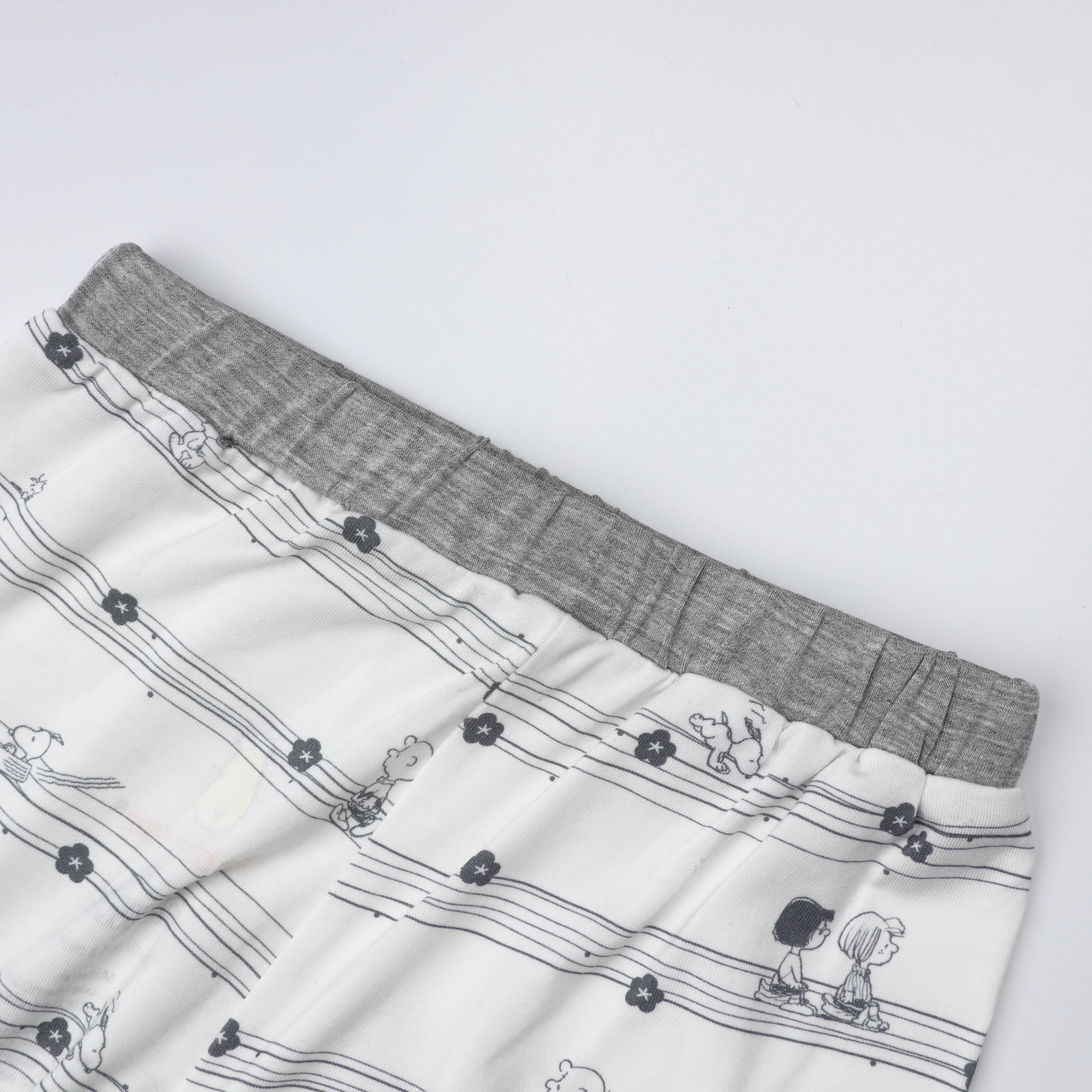 Pyjamas Set S21 Yellow + Pants S21 White