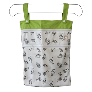 Wet Bag XL - Moo Family Green